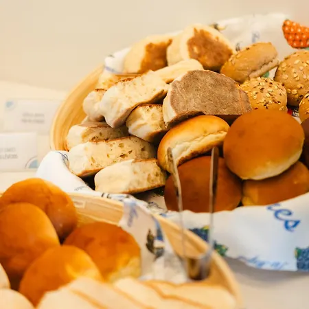 Cfs Azores 蓬塔德尔加达