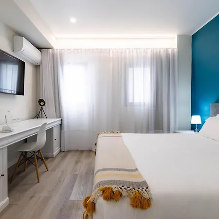 فندق مبيت وإفطار Gaivota 4*