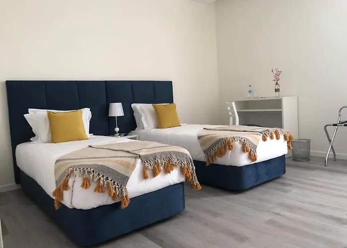 Alojamento de Acomodação e Pequeno-almoço Cfs Azores Ponta Delgada